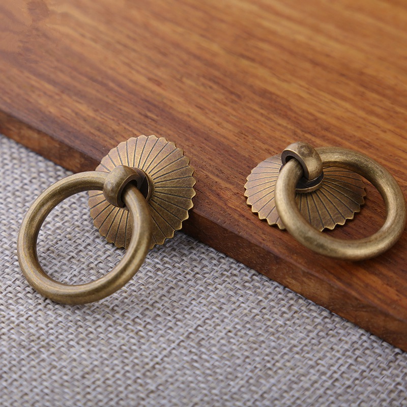 Vintage Brass Cabinet Ring Kno - مراجعة Furniture Hardware Kit وسعره