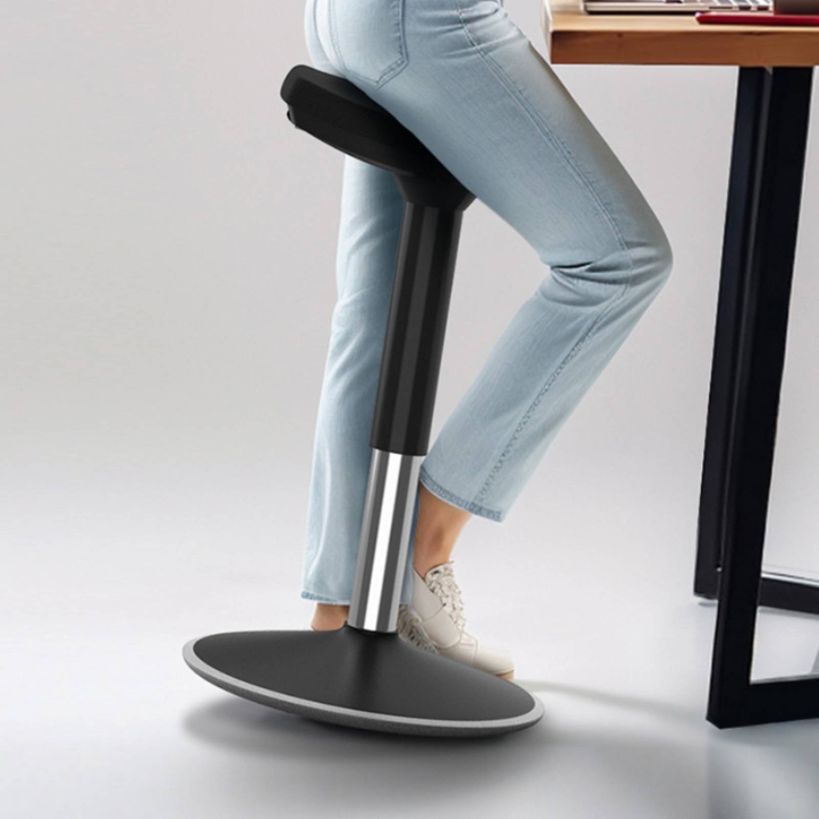 Saddle Stool Comfortable Long  - مراجعة Home Furniture & Hardware Trading وسعره